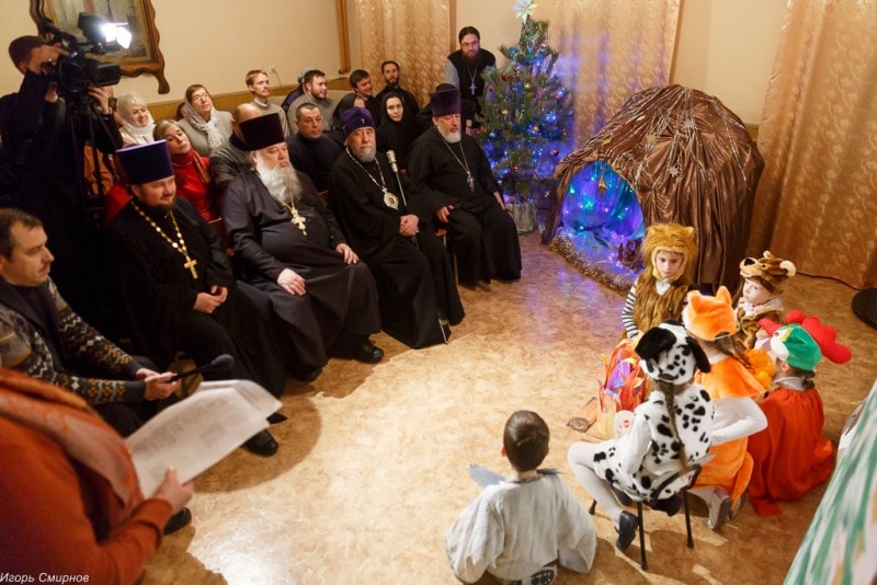 180120-039-Vsenoshhnoe-bdenie-Hram-Kazanskoj-ikony-Bozhiej-Materi-Omsk-Vladimir-Ikim-IMG_9753-min