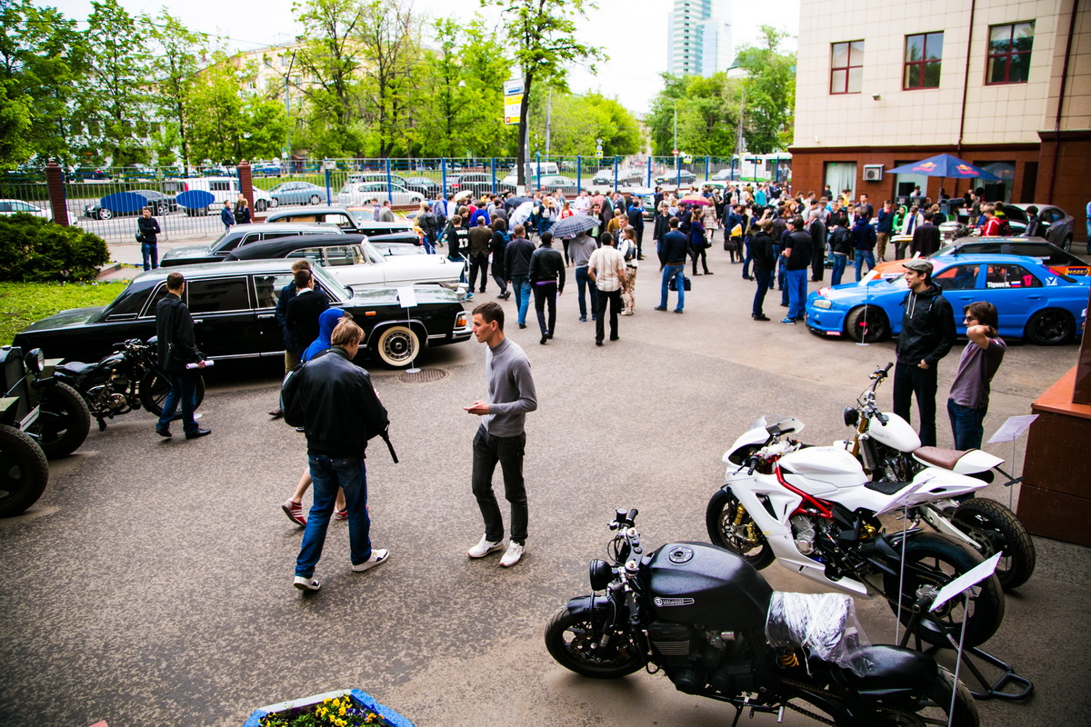 В МАМИ состоялась выставка эксклюзивной авто- и мототехники