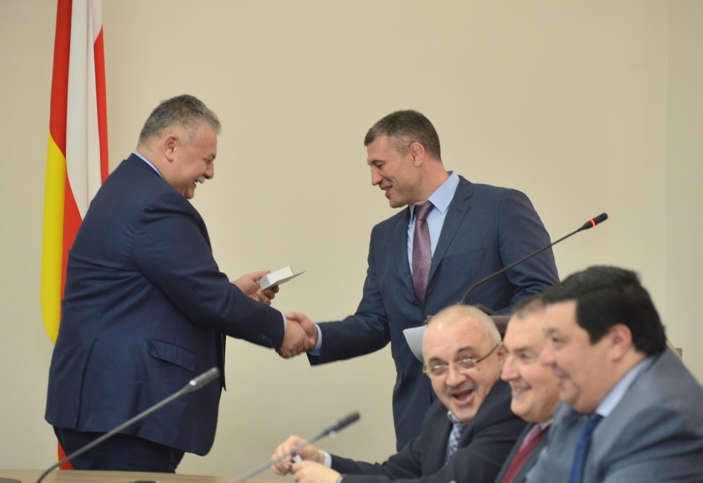 Награда за вклад в развитие патриотического воспитания молодежи