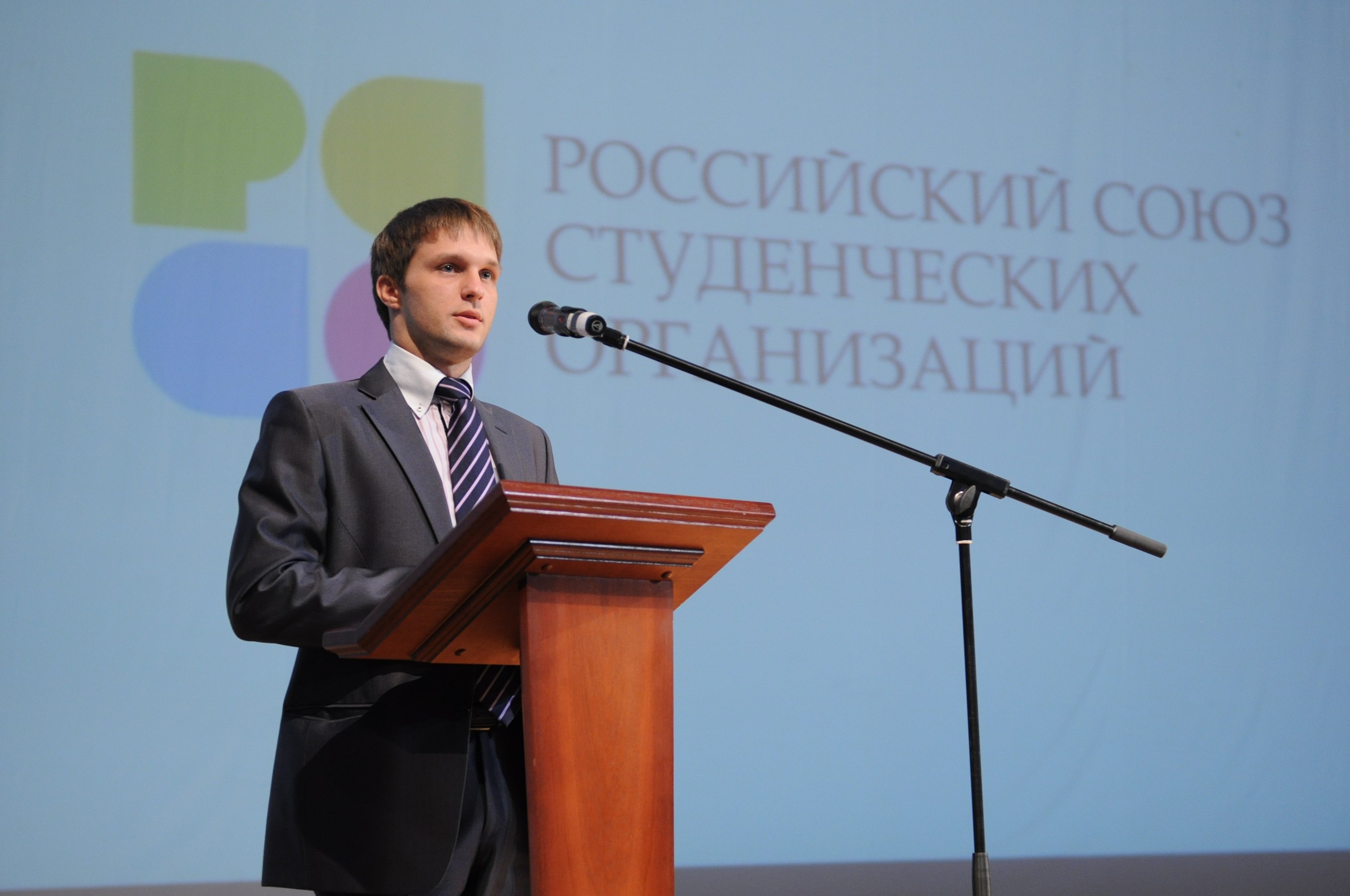 Евгений Антипов: «Основная цель моей деятельности — это способствовать увлеченности молодёжи научно-образовательной деятельностью»