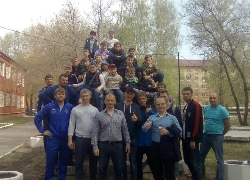 VCzr5Sg5uPw