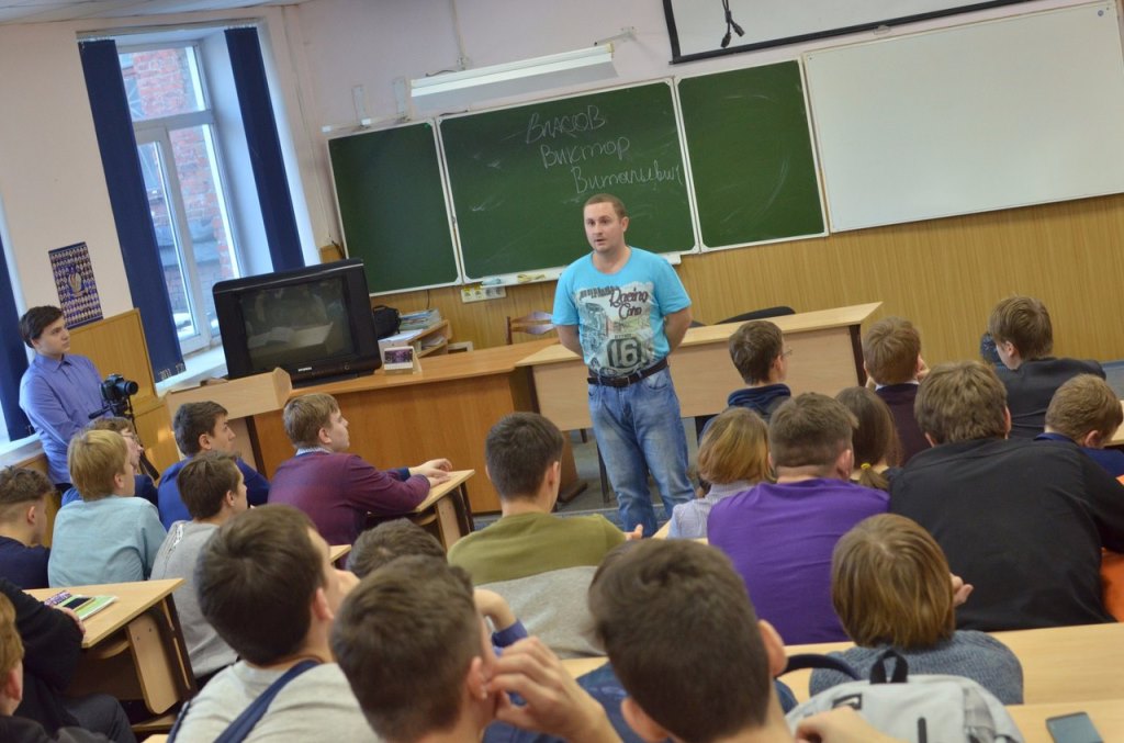 В лицейском клубе интересных людей